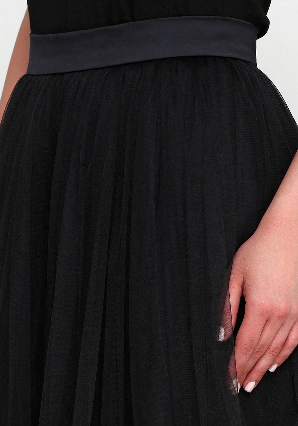 Magia tulle midi skirt