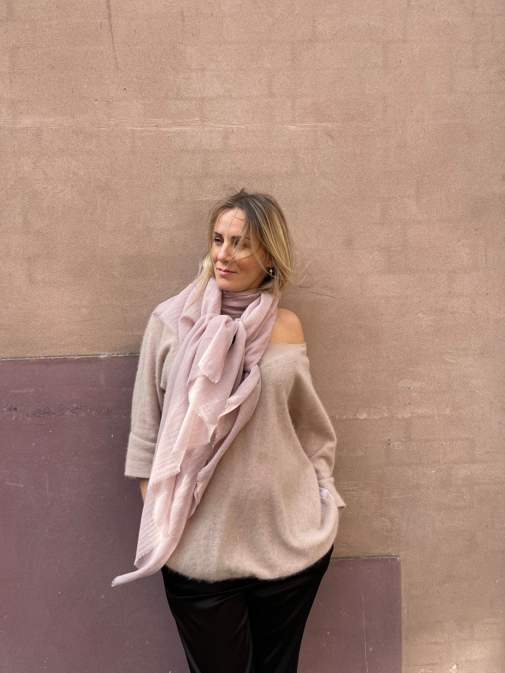 Rene 03 Dressy Rose wool and silk scarf